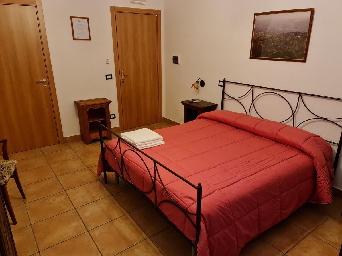 Casale Rurale Bed & Breakfast San Marco Evangelista Exterior photo