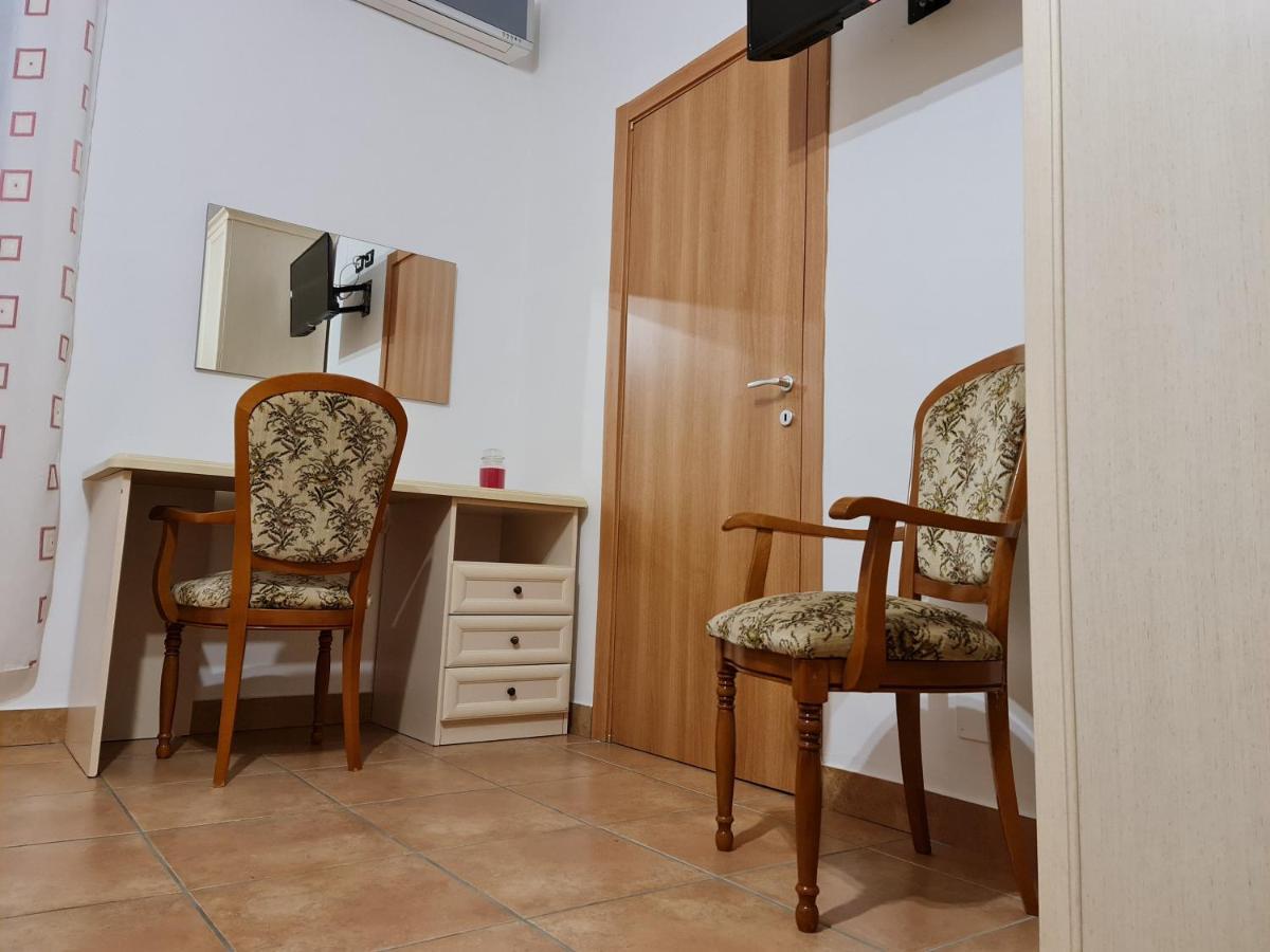 Casale Rurale Bed & Breakfast San Marco Evangelista Exterior photo